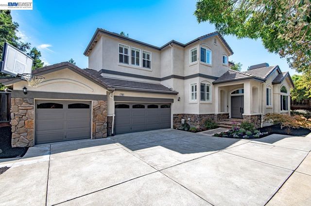 Property photo 43