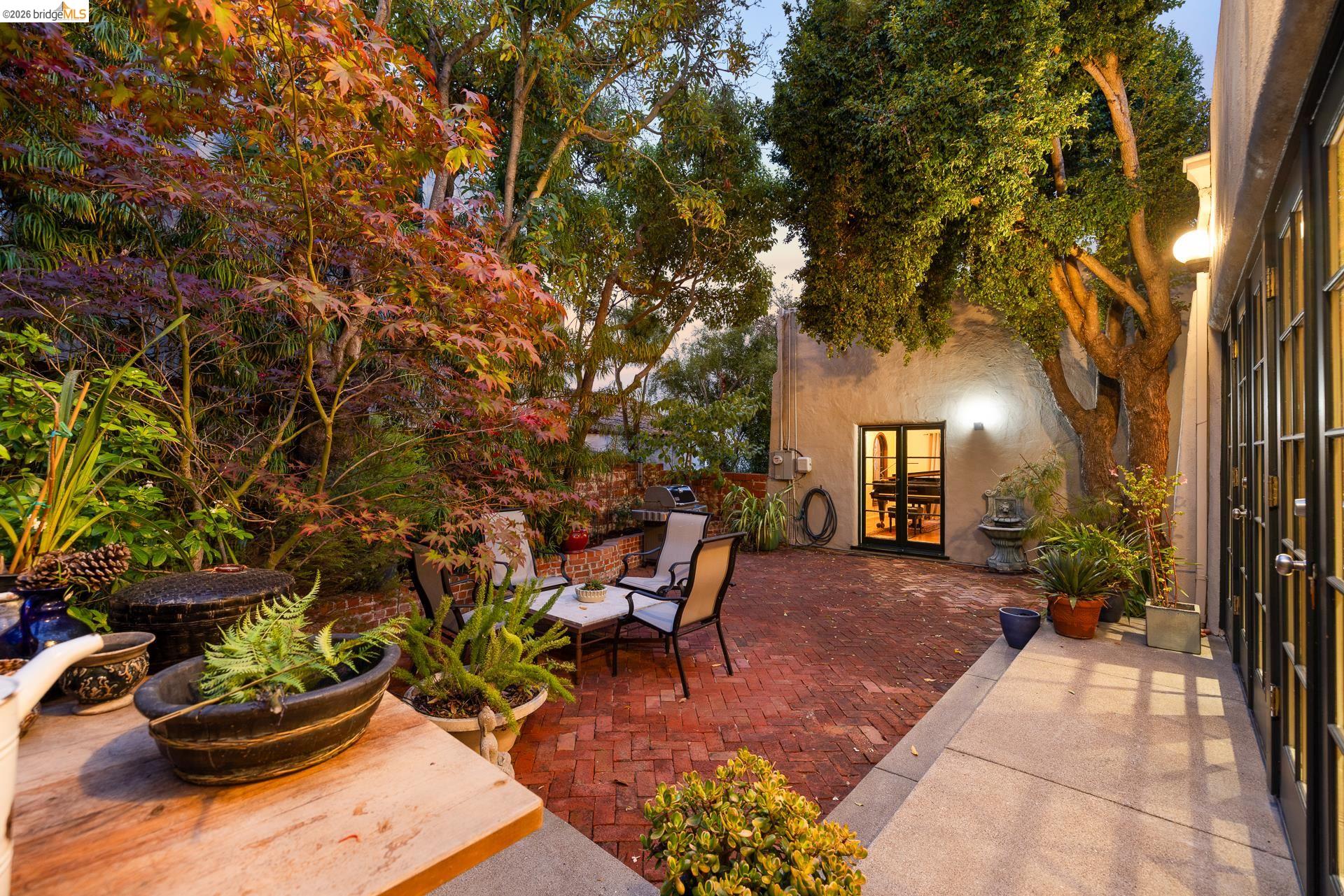 Property photo 43