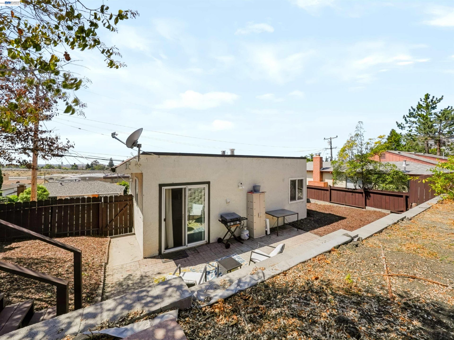 Property photo 32