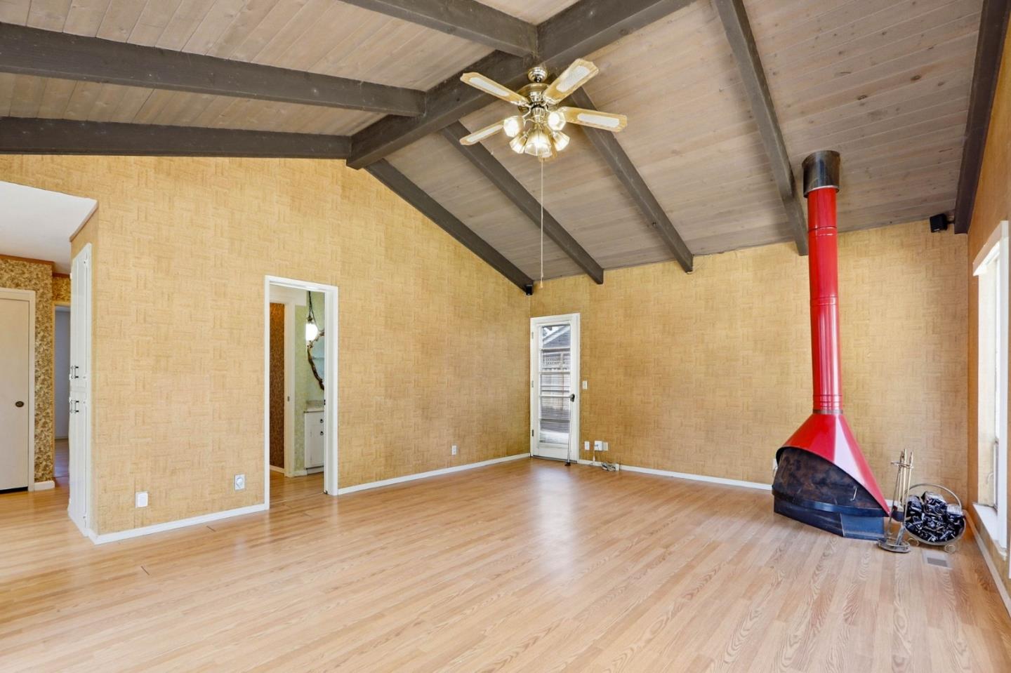 Property photo 28