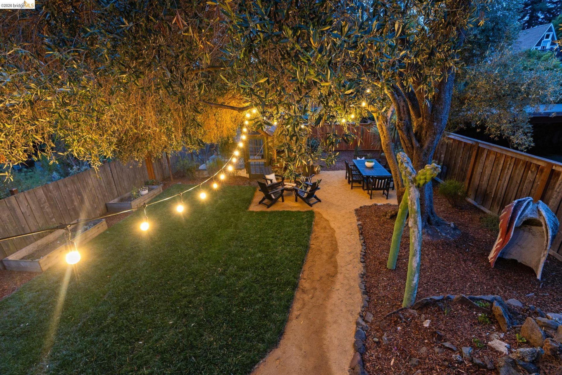 Property photo 37
