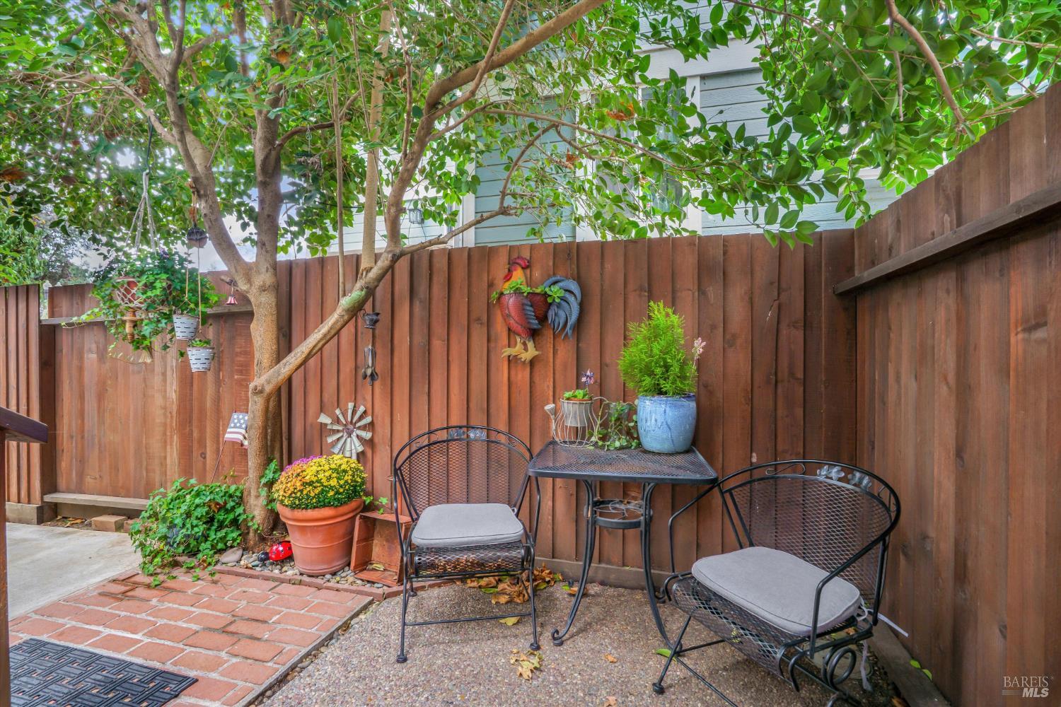 Property photo 24