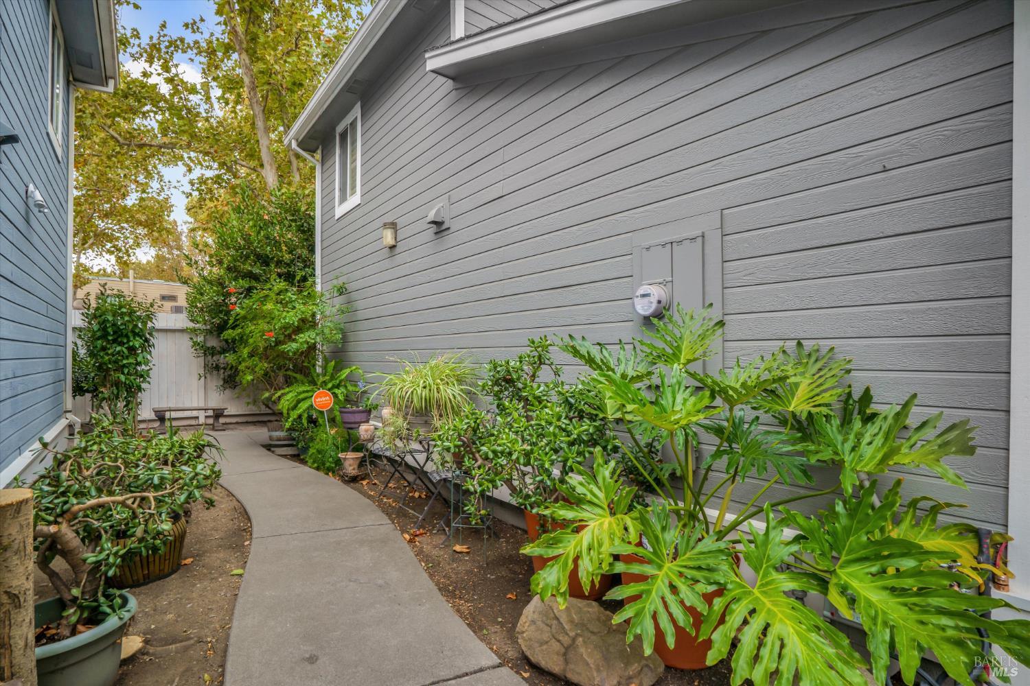 Property photo 25