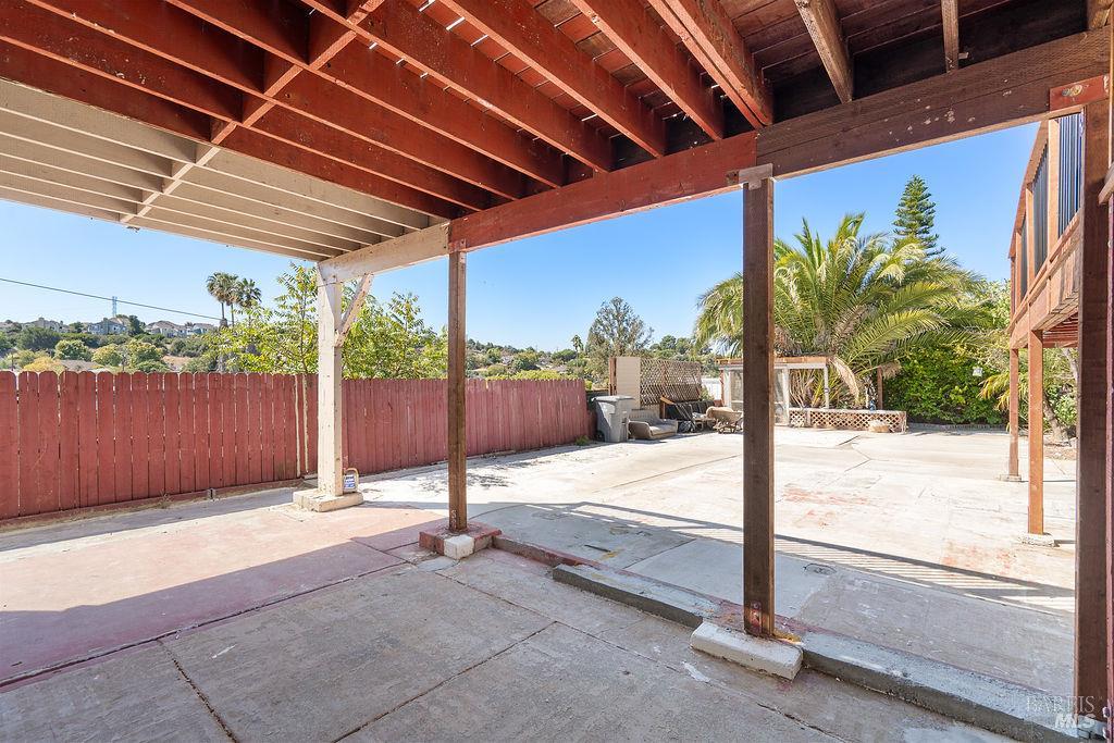 Property photo 37