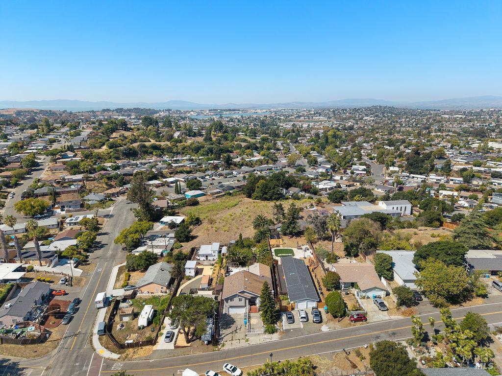 Property photo 48