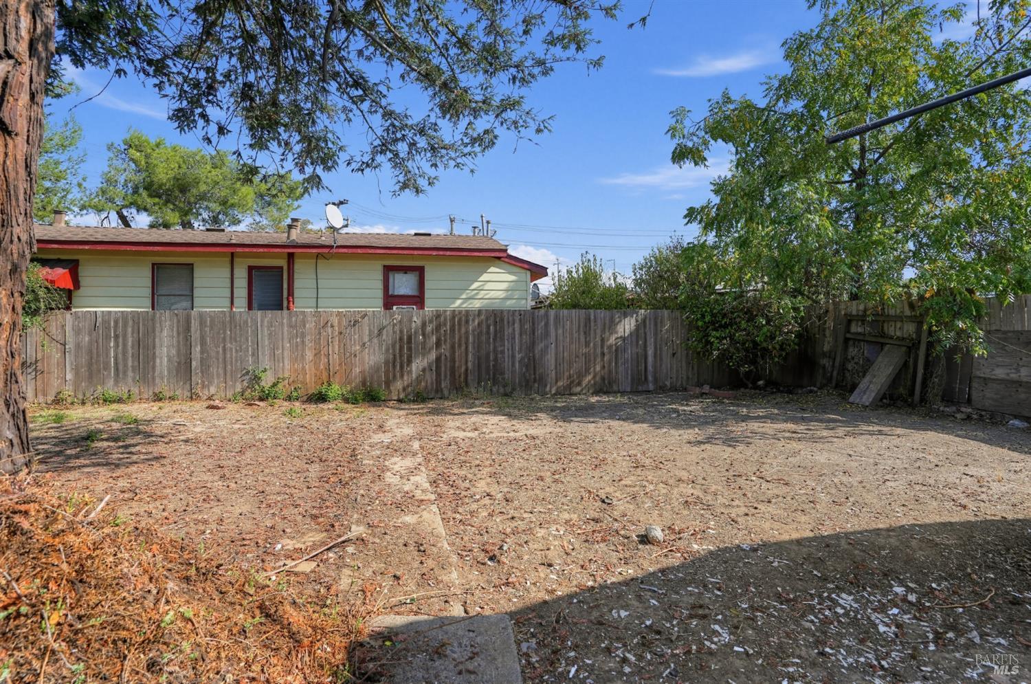 Property photo 31