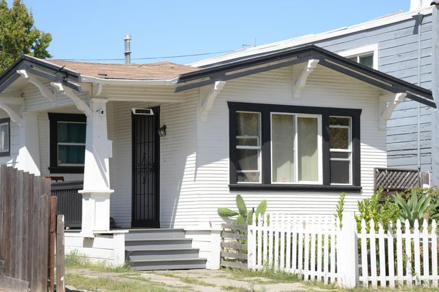Property photo 35