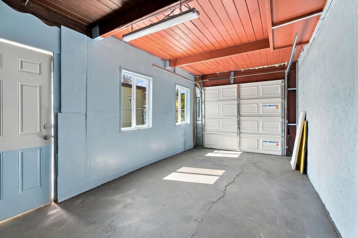 Property photo 35