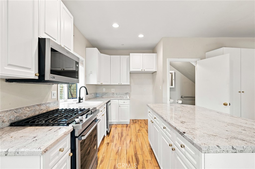 Property photo 46