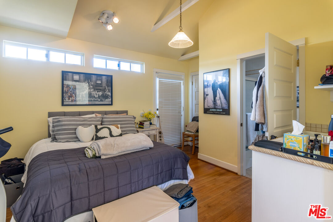 Property photo 31