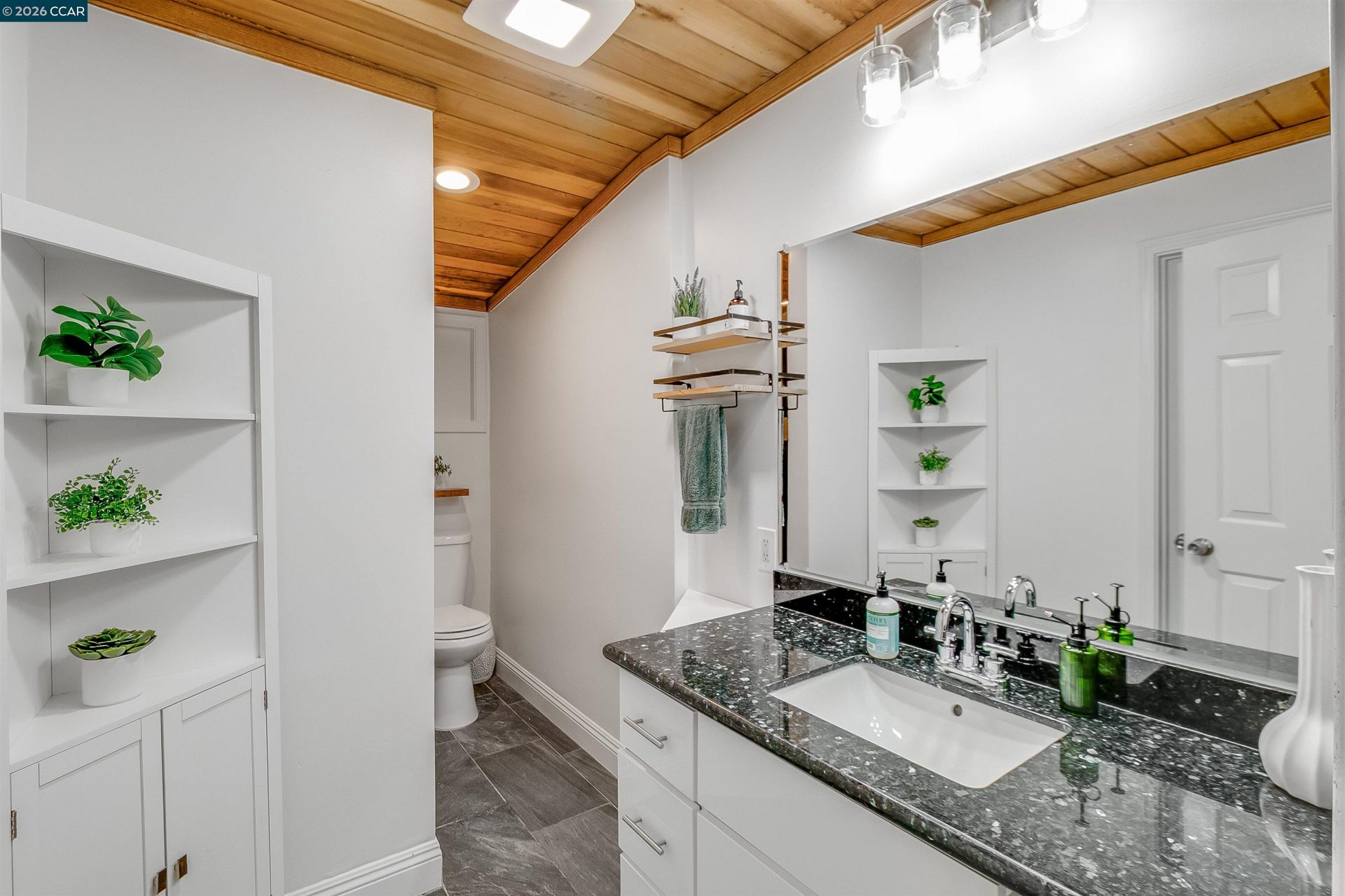 Property photo 30