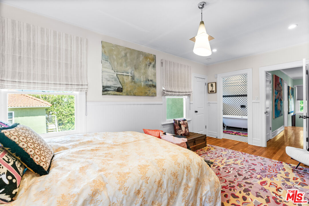 Property photo 43