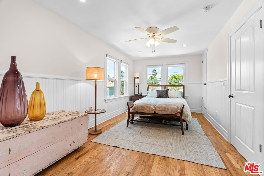 Property photo 44