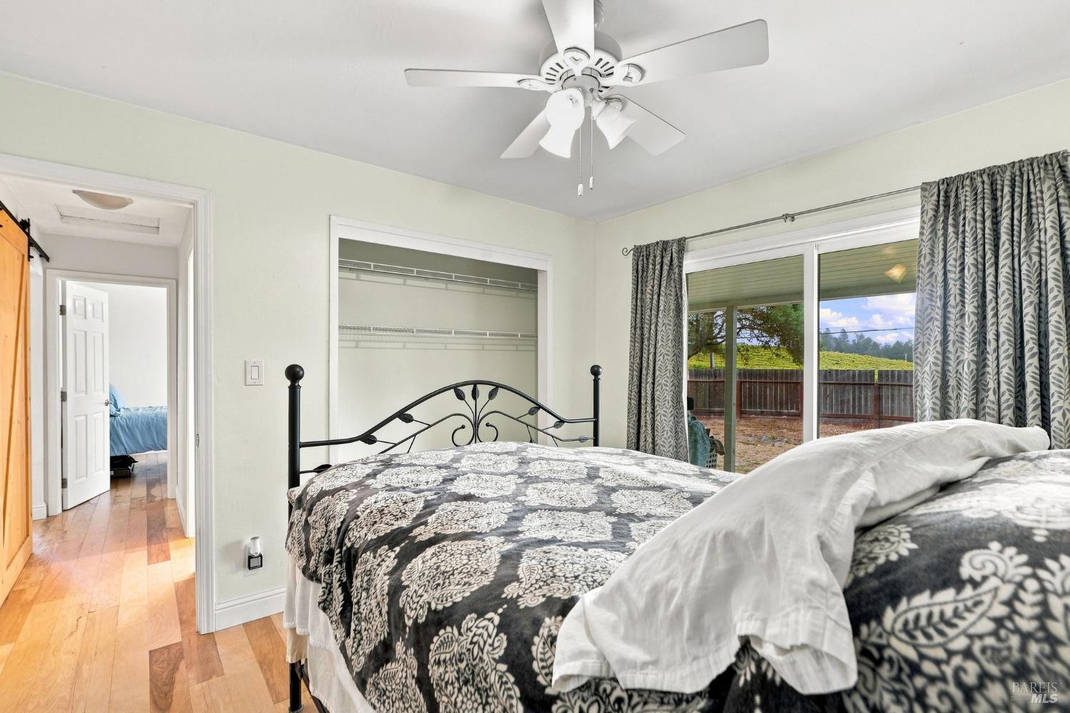 Property photo 28