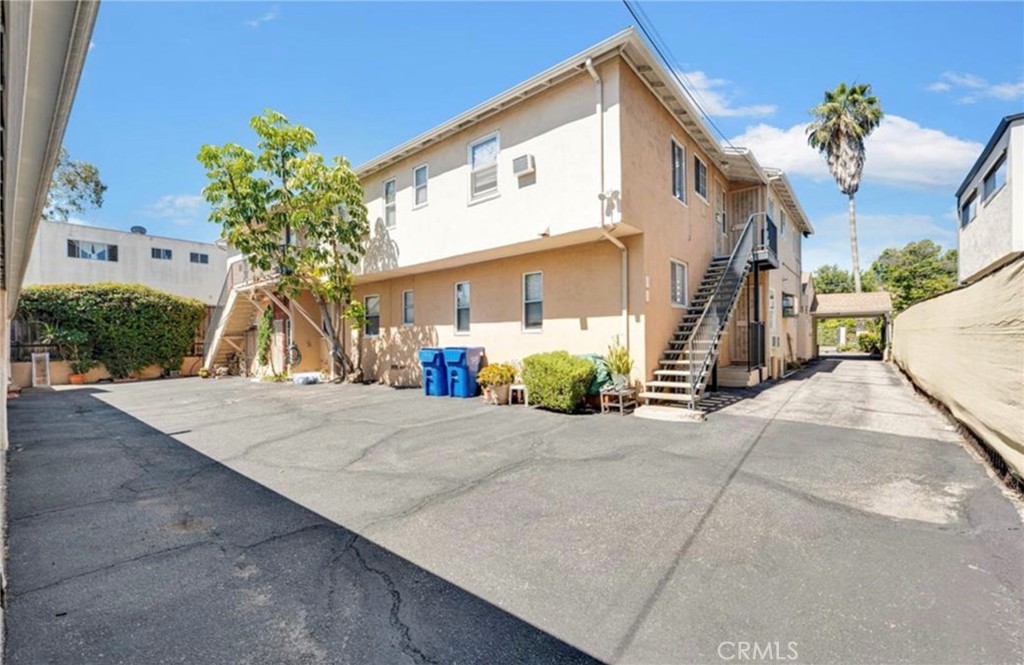 Property photo 38