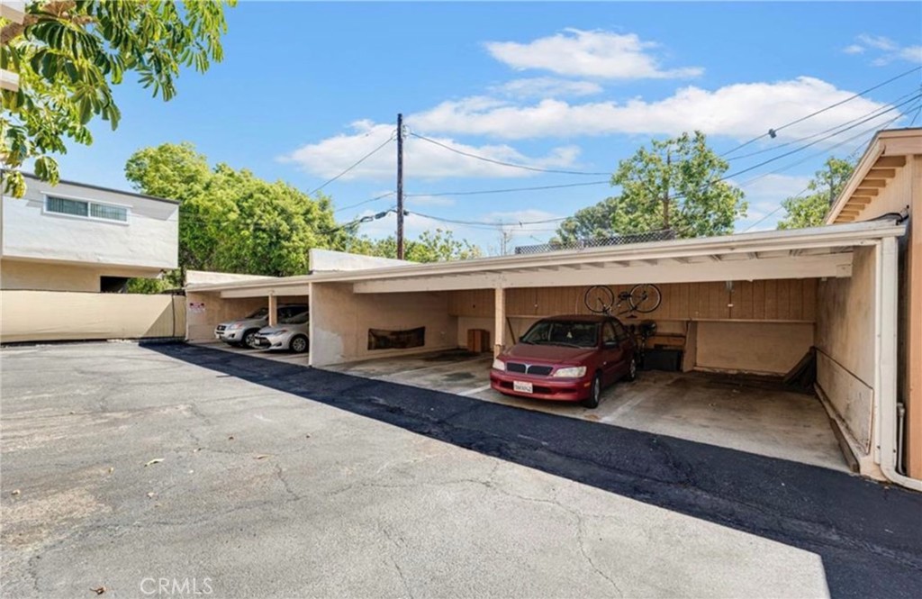 Property photo 40