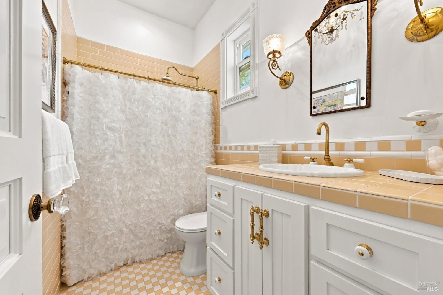 Property photo 42