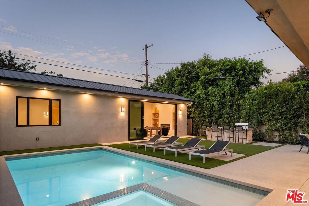 Property photo 43