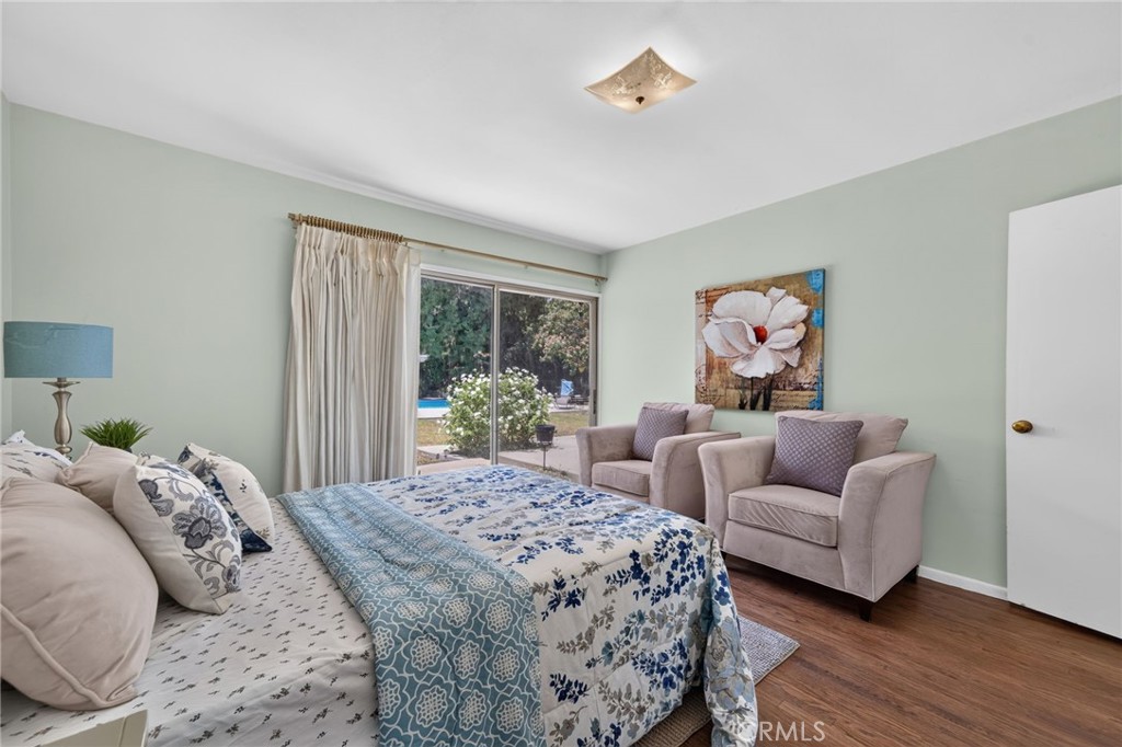 Property photo 37