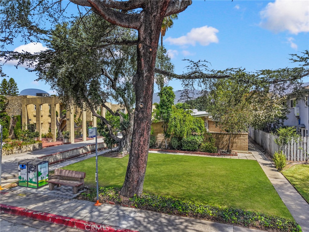 Property photo 32