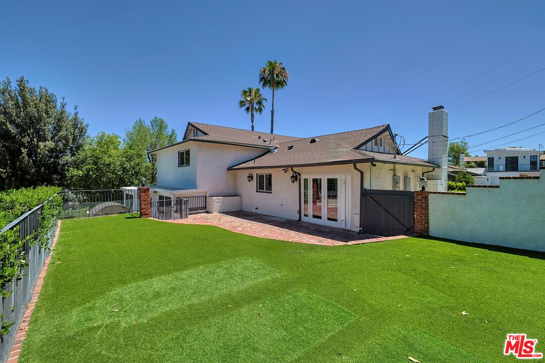 Property photo 35