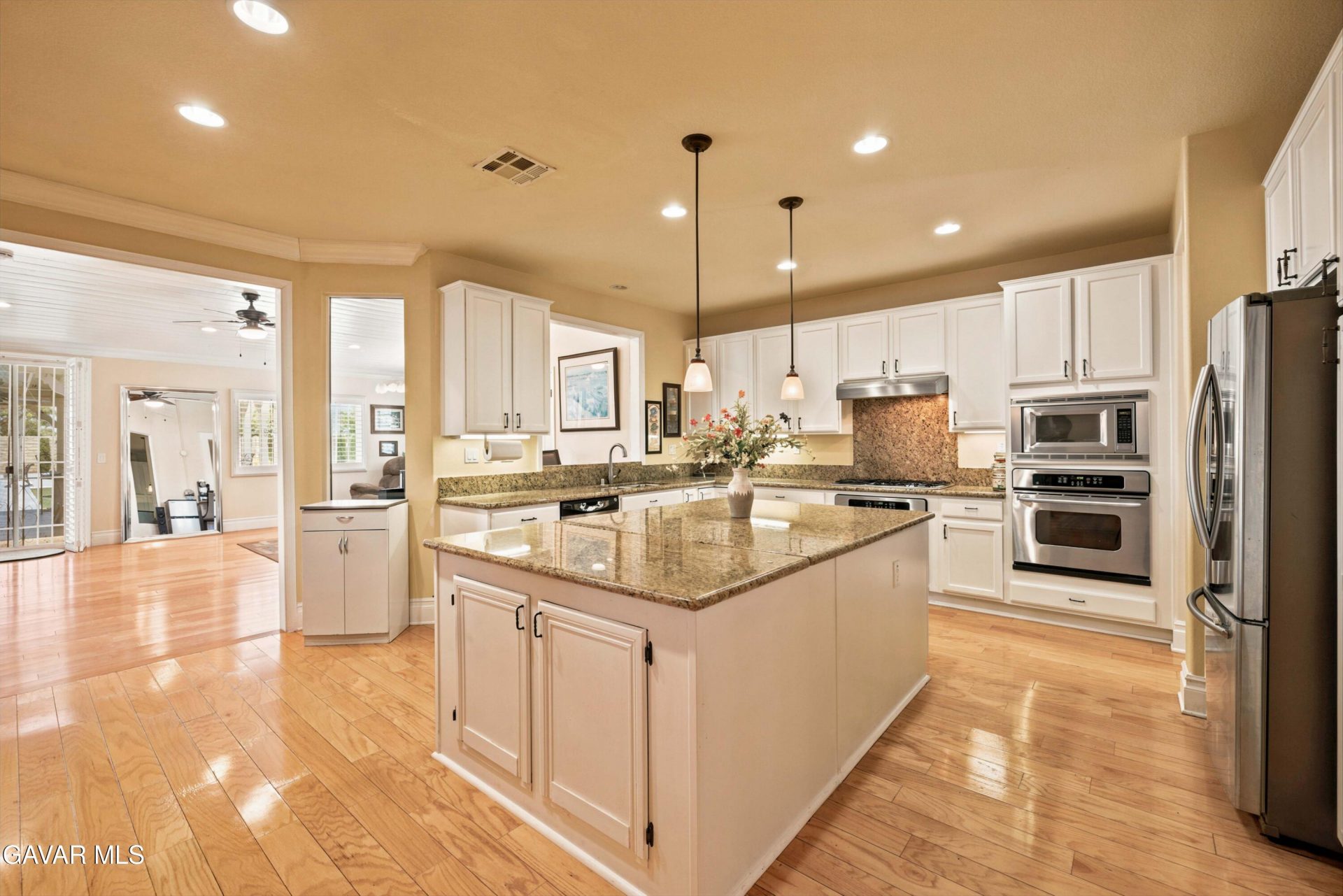 Property photo 22