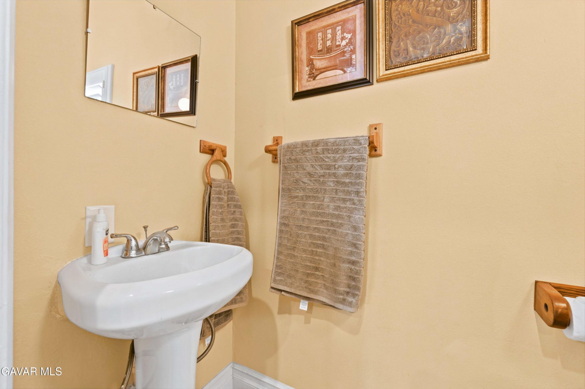 Property photo 35