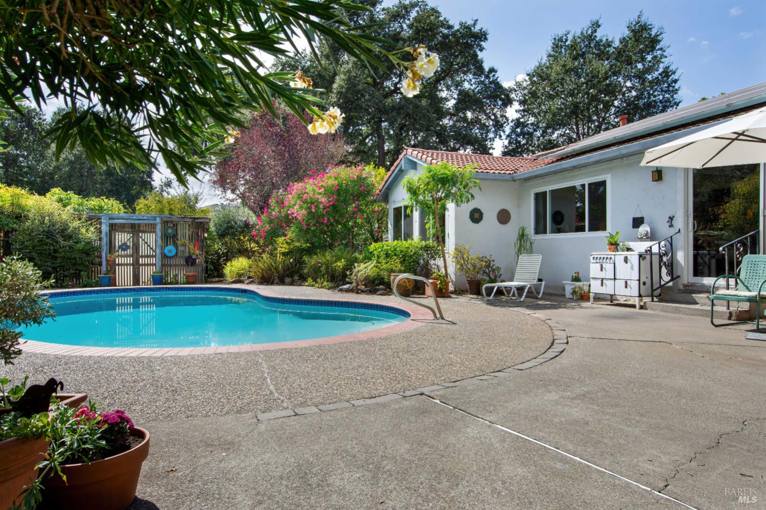 Property photo 32