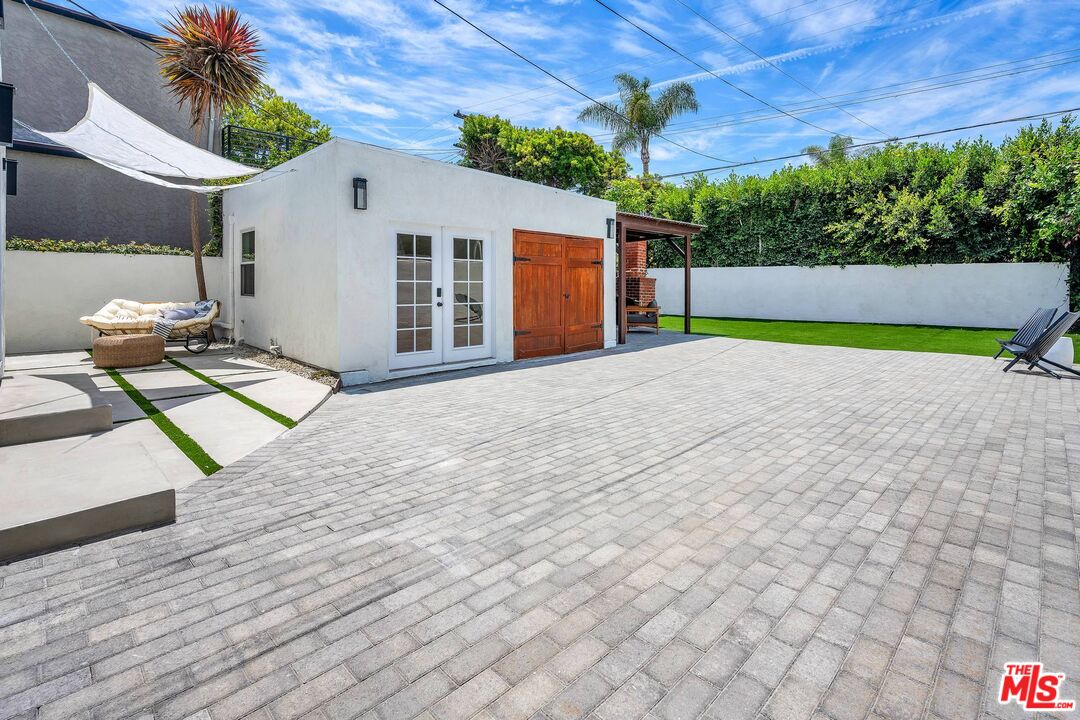 Property photo 33