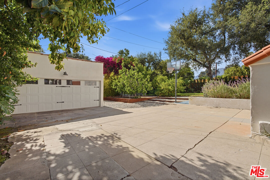 Property photo 41