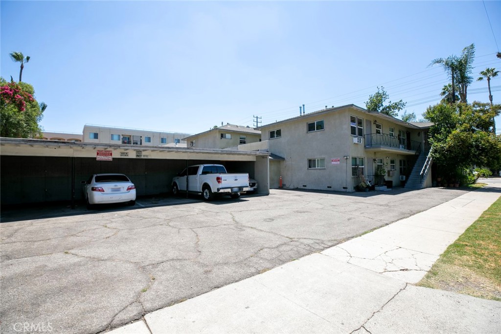 Property photo 33