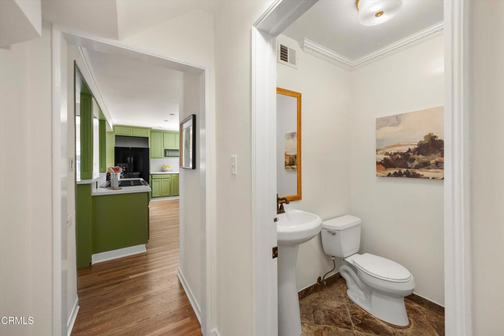 Property photo 24