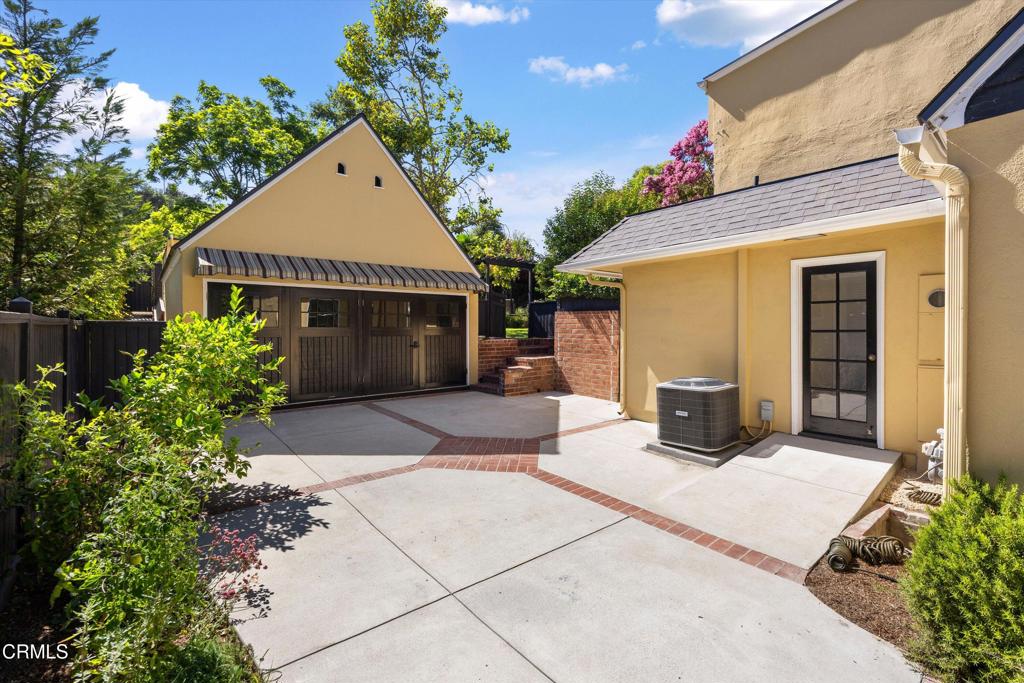 Property photo 42