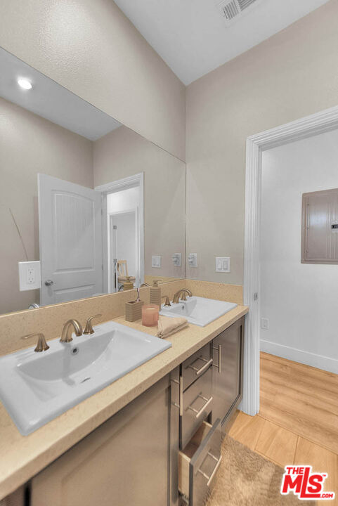 Property photo 47