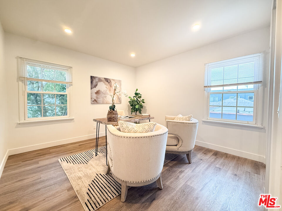 Property photo 28