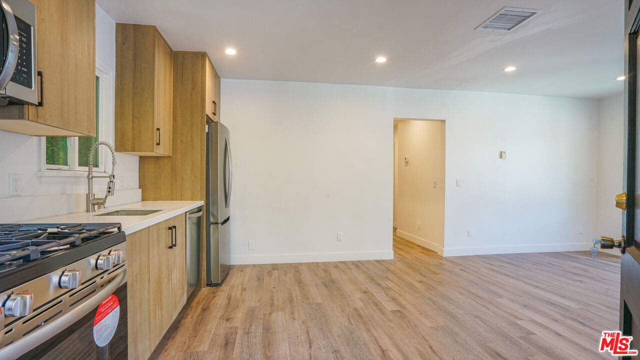 Property photo 50