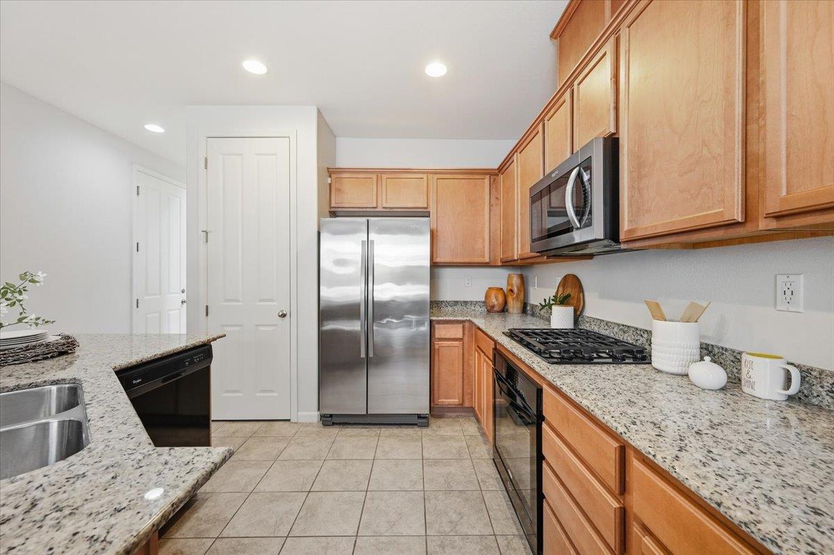 Property photo 32