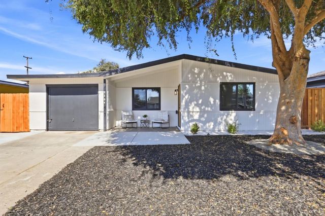 Property photo 43