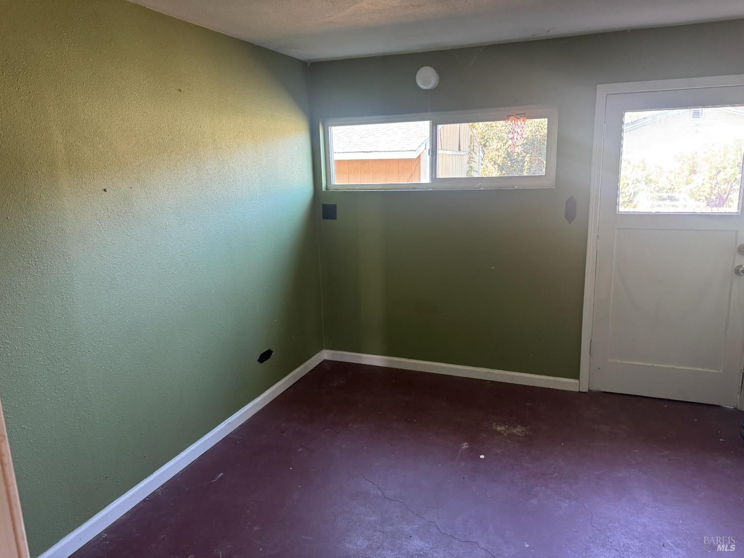 Property photo 28