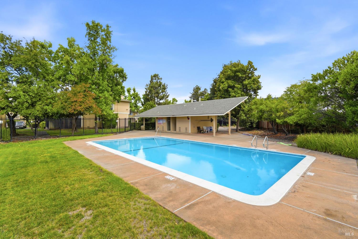 Property photo 28