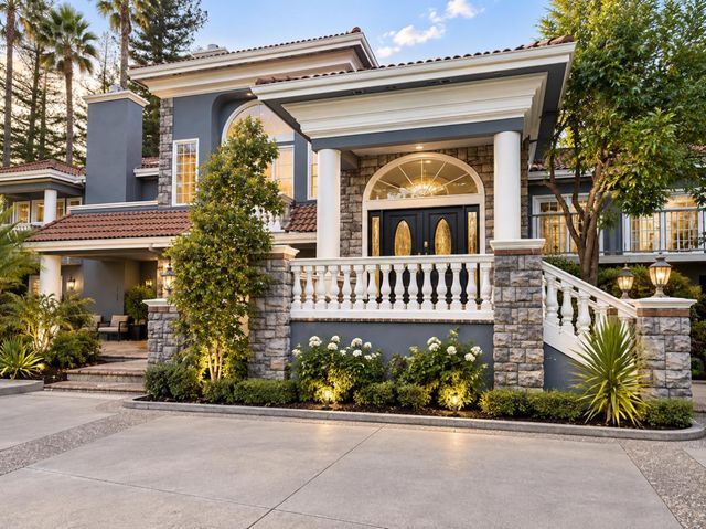 Property photo 35