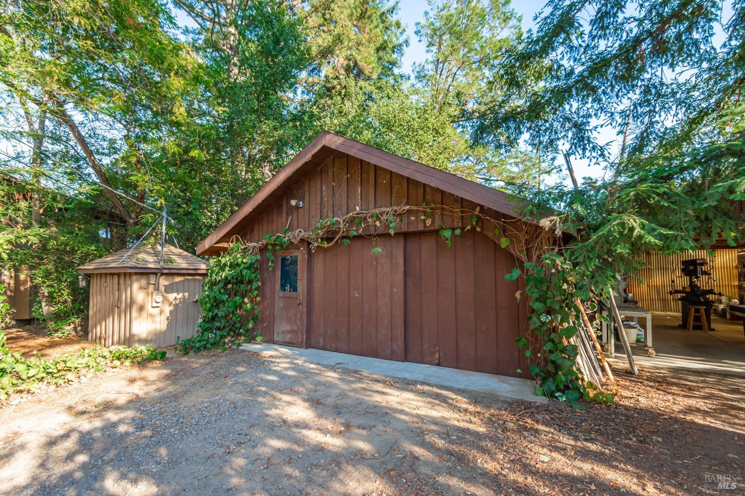 Property photo 32