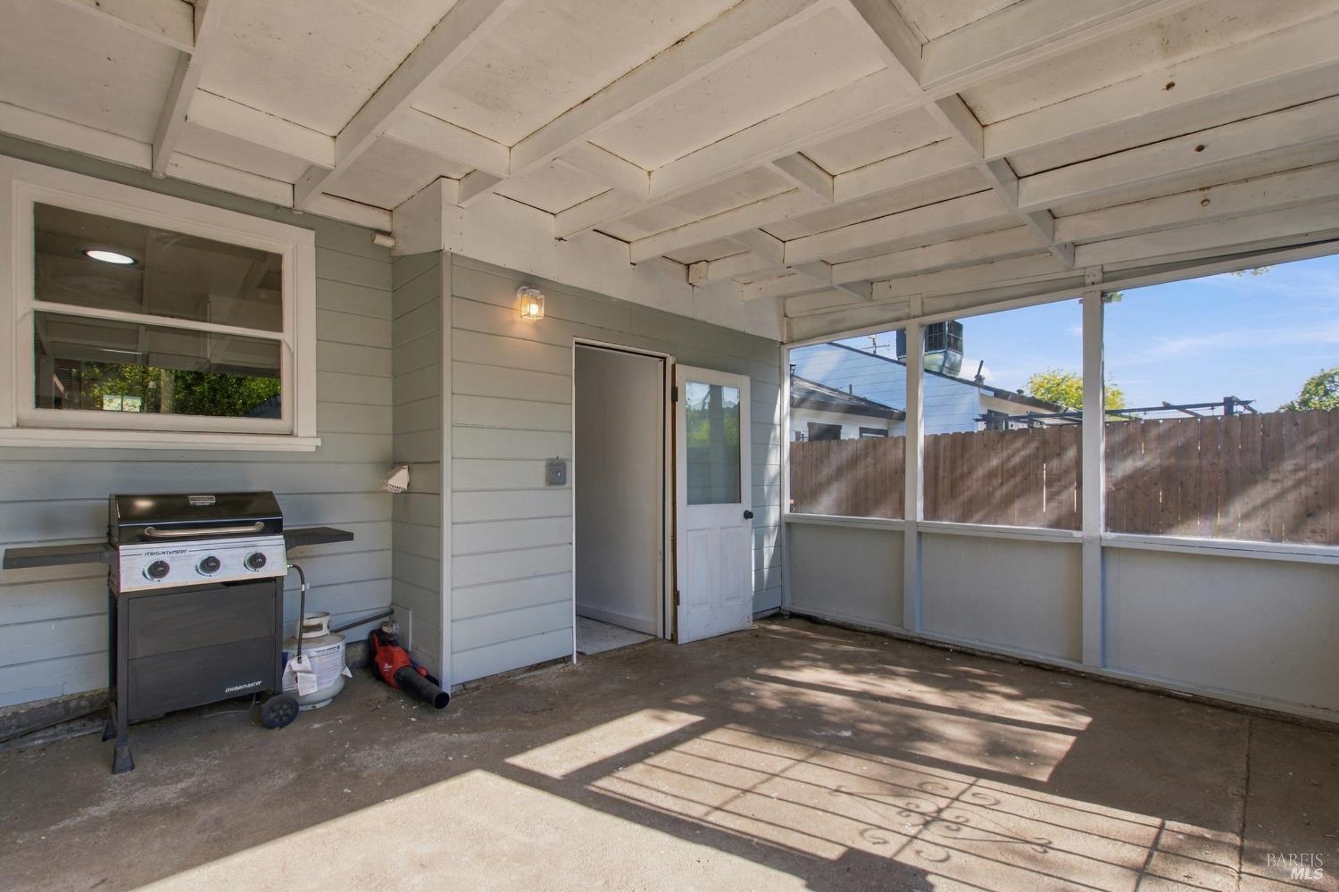 Property photo 36