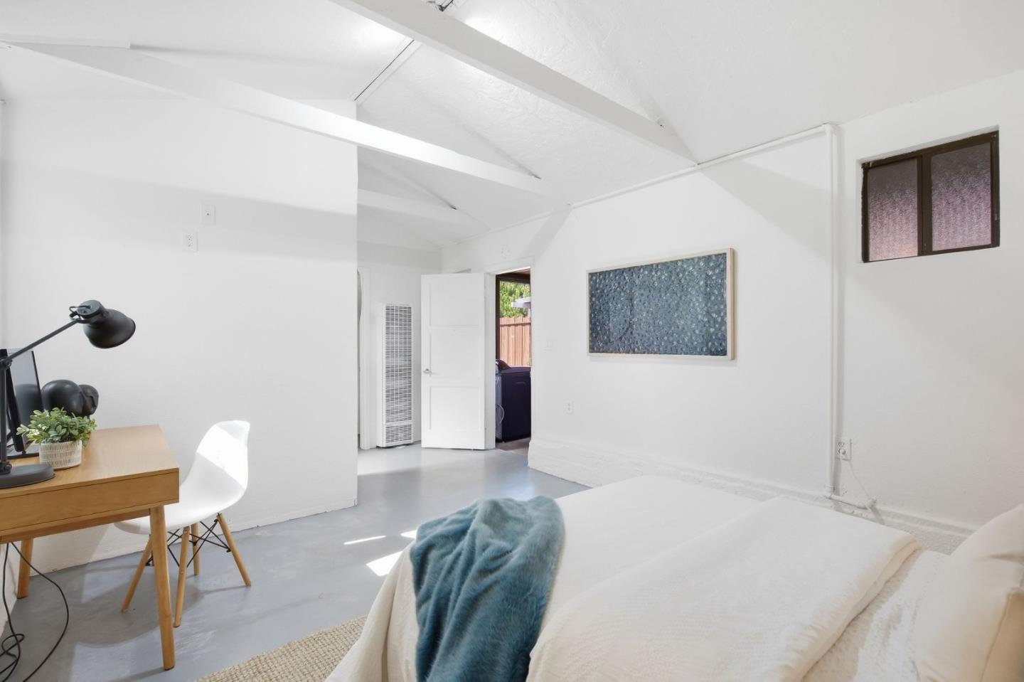 Property photo 35