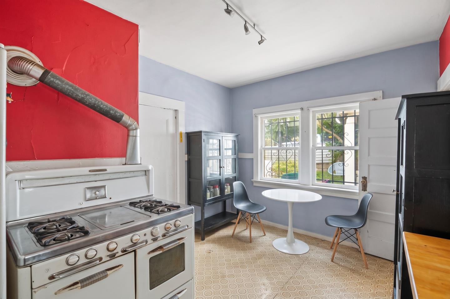 Property photo 34