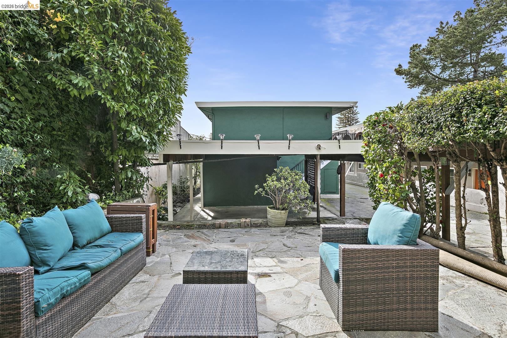 Property photo 38