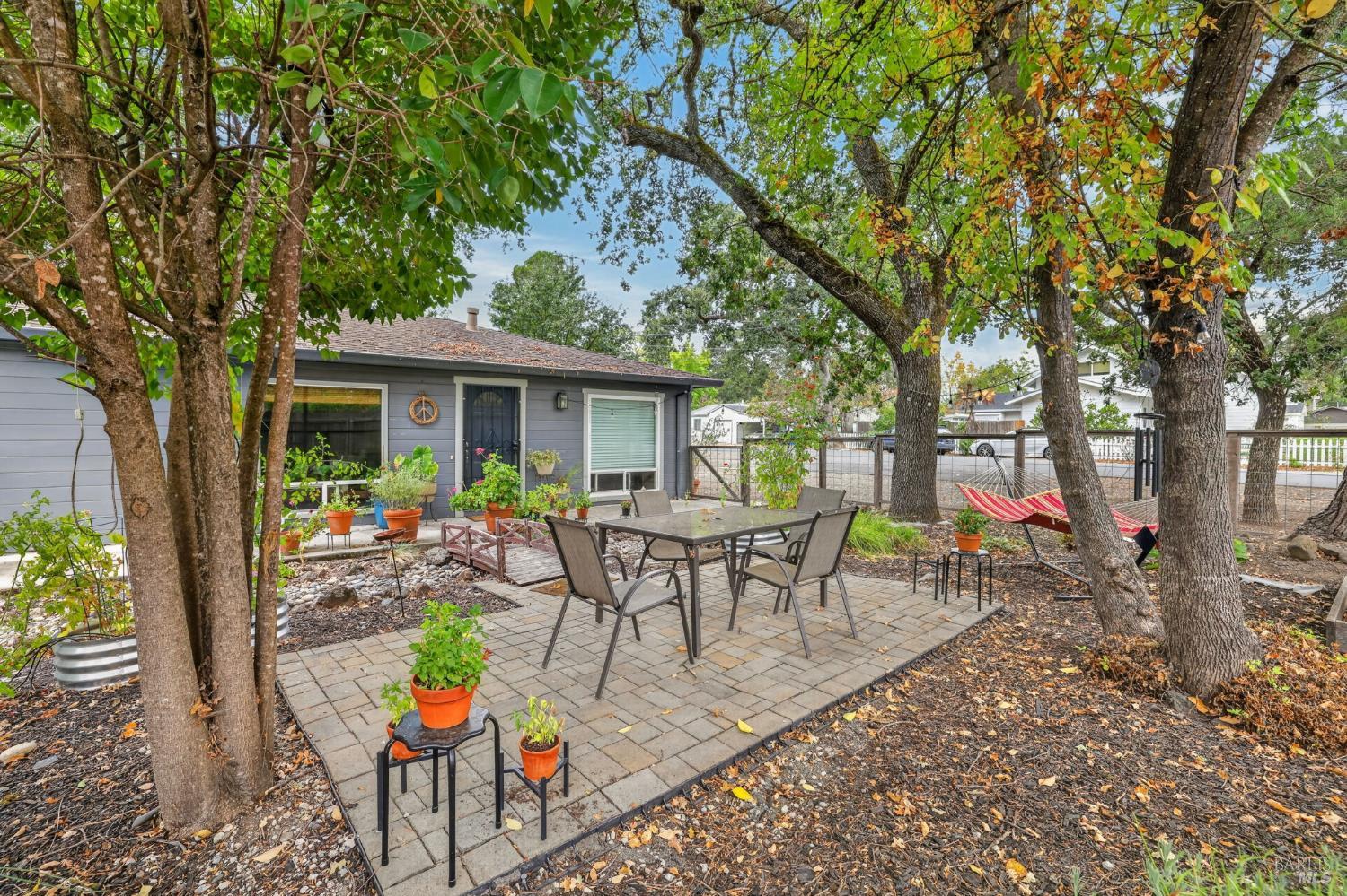 Property photo 33