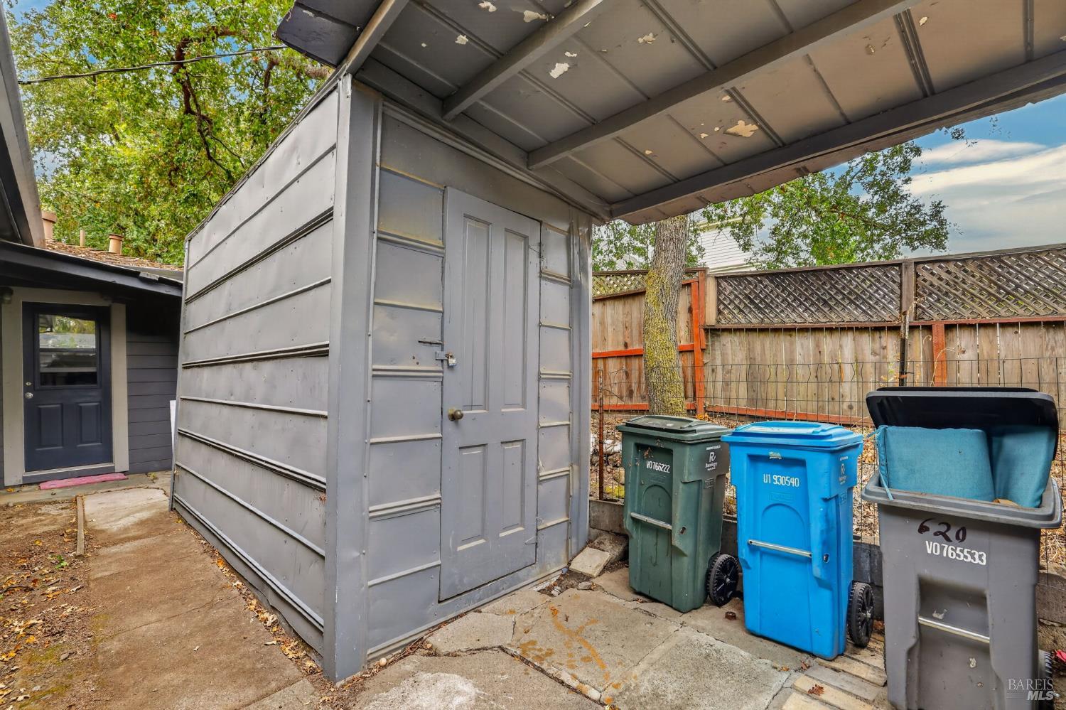 Property photo 35