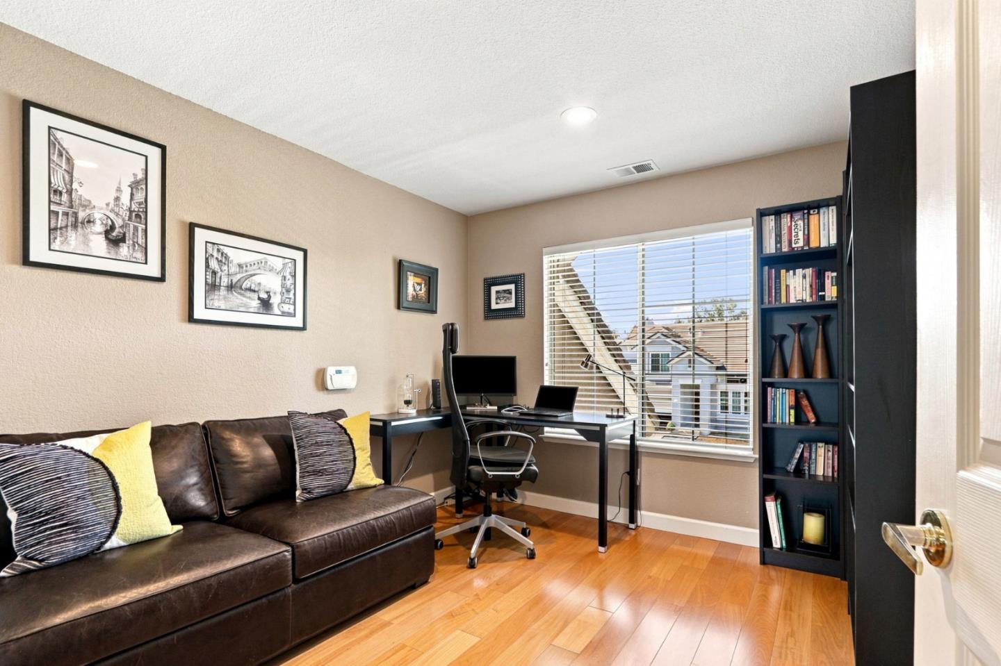 Property photo 34
