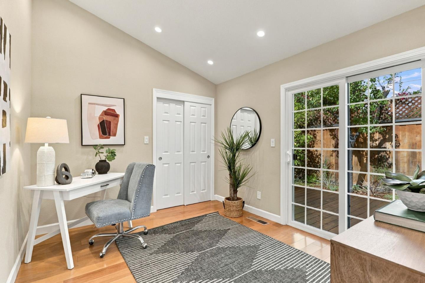 Property photo 50